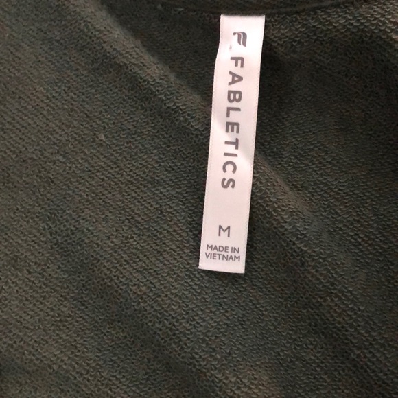 Fabletics bundle! - Picture 3 of 5